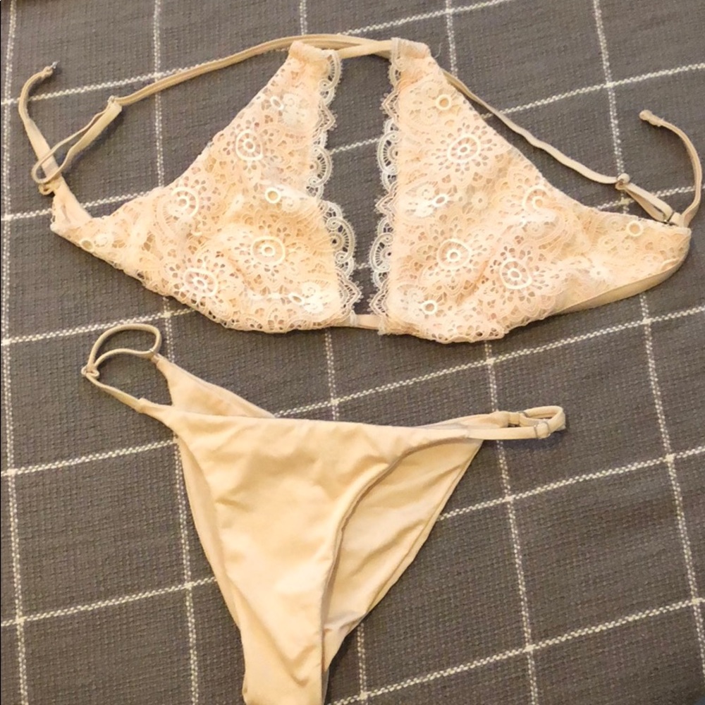 Planet blue bikini set